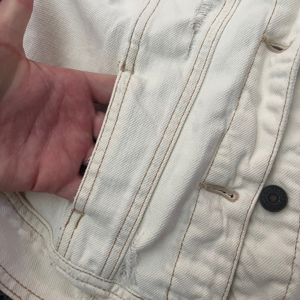 Vintage Hollister Cream Denim Jacket - Picture 4 of 5